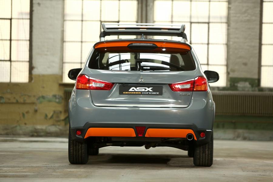  Mitsubishi ASX Geoseek Concept 2016 года  (фото 2 из 12)